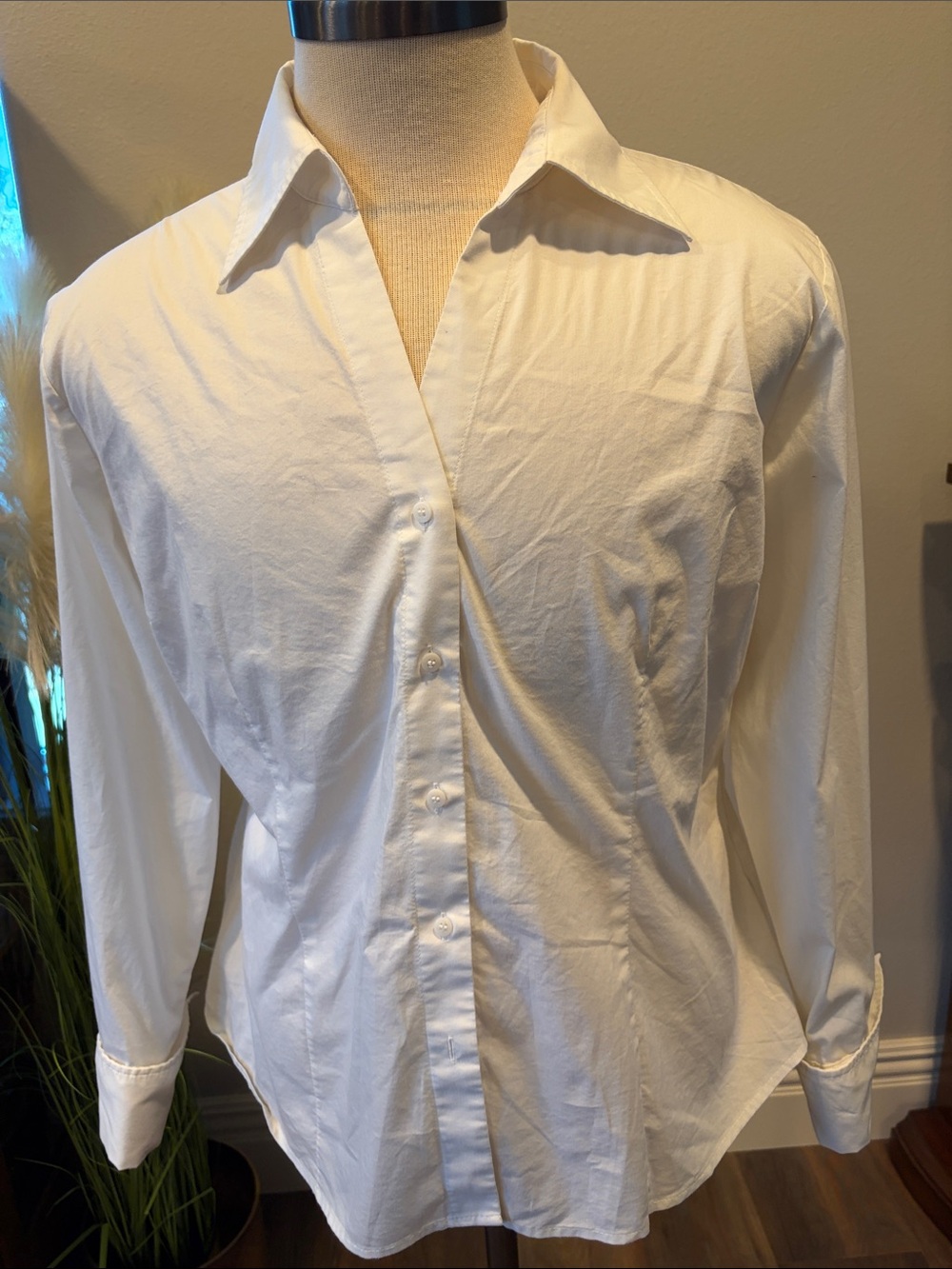 NWOT Women’s Worthington Button-Down Sillouette - Classic Tailored Style- SZ 18
